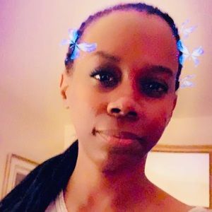 Meet your Posher, Andrea